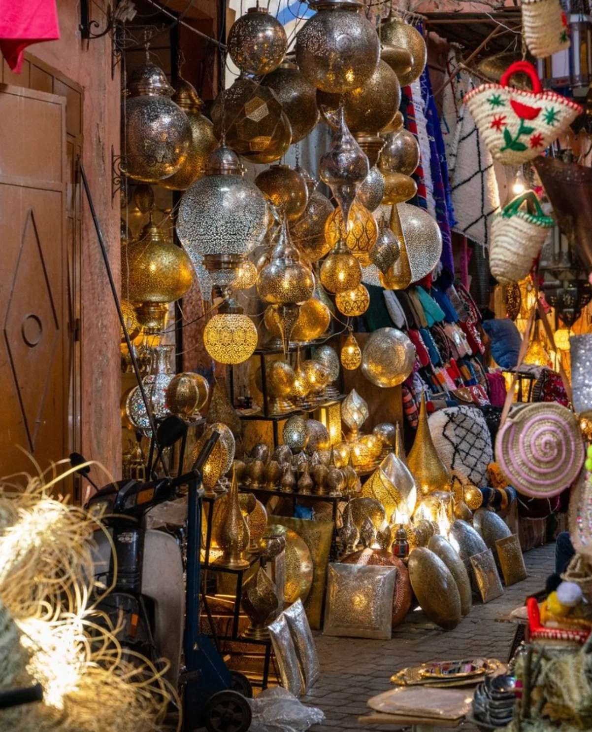 Lokaler Markt in Marrakesch als Teil einer kulinarischen Entdeckungstour
